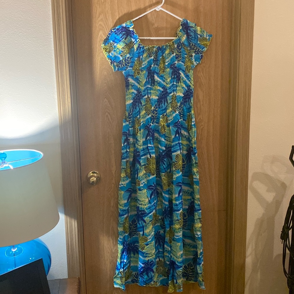 Aloha Fashion Hawaiian Patterned Off the Shoulder Maxi Dress NWT - Size S - $30